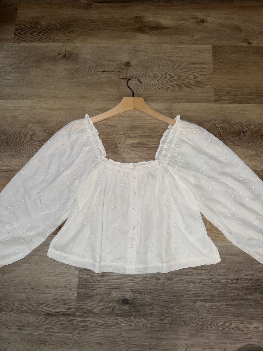 White Embroidered Puff Sleeve Top